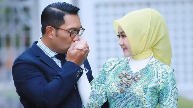 Ridwan Kamil dan istri, Atalia Praratya. [Instagram]
